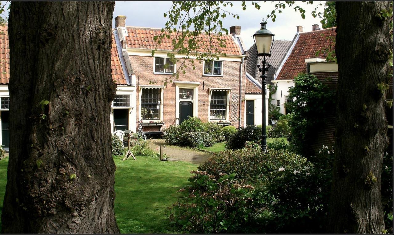 Bed & Breakfast Tegenover De Molen 하를렘 외부 사진