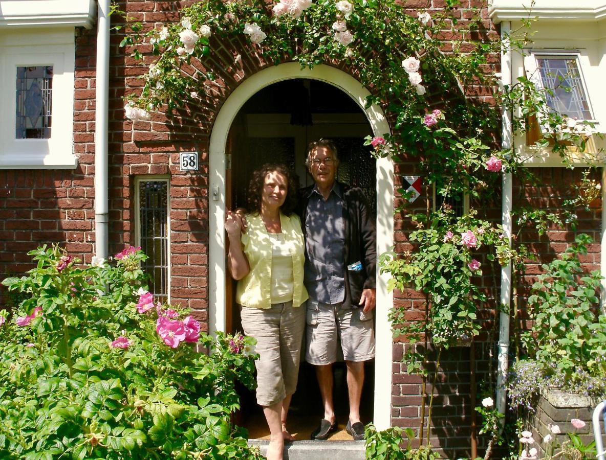 Bed & Breakfast Tegenover De Molen 하를렘 외부 사진